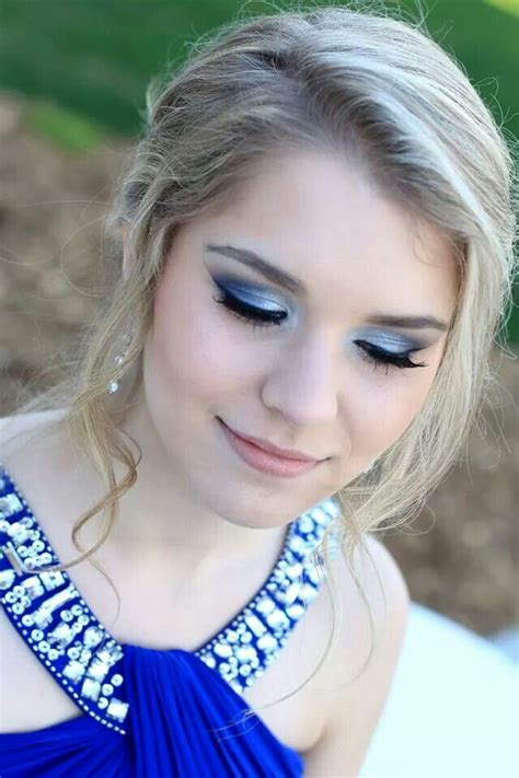 Blue Prom Makeup | Prom makeup, Beautiful makeup, Blue dress makeup