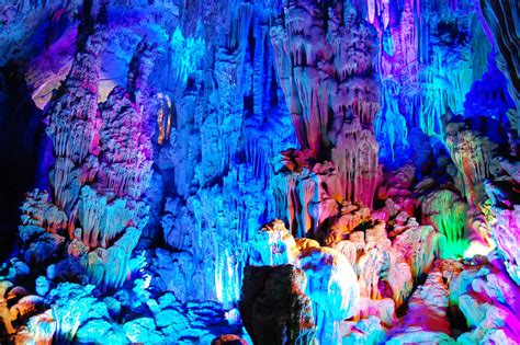 Our Amazing Planet Earth: Reed Flute Cave