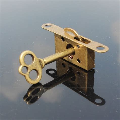 PS Brass Antique Lock for Jewelry Case/ Jewelry Box Latches/Jewelry Display Case Lock - China ...