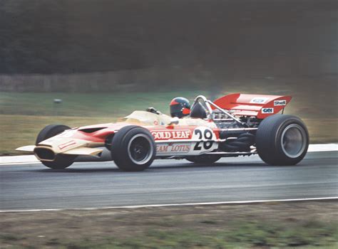 Emerson Fittipaldi on the Lotus 72 and Evija - Magneto