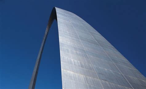 Gateway Arch St Louis Missouri Cars | semashow.com