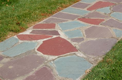 How to Build a Stone Walkway in 14 Easy Steps