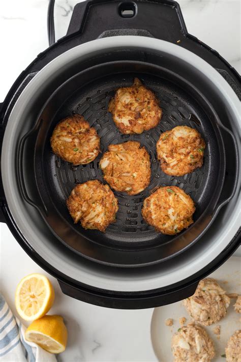 Air Fryer Crab Cakes (Maryland-Style) - Striped Spatula