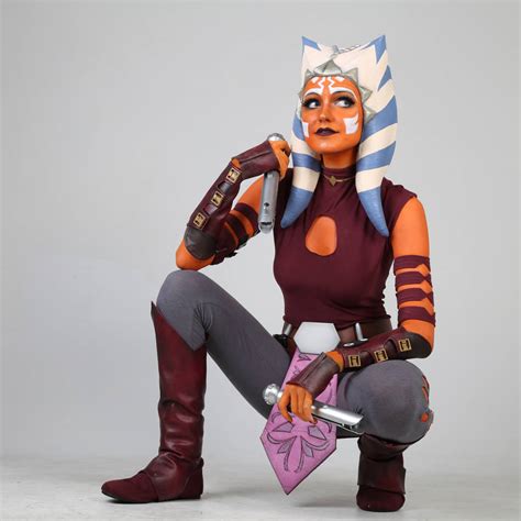 Ahsoka Tano Cosplay (crouch) by mblackburn on DeviantArt