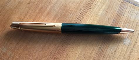 Waterman Edson Emerald Green ‘translucent’ ballpoint pen - Catawiki