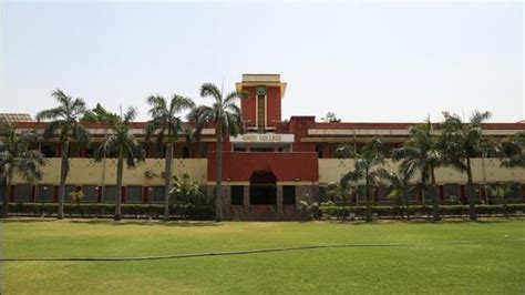 DU at 100: Hindu College spawned as an avenue for ‘English, nationalistic’ education | Latest ...