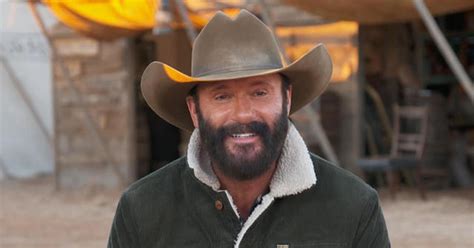 Tim McGraw on "Yellowstone" prequel, "1883" - CBS News