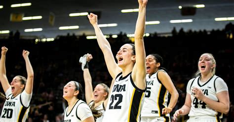 NCAAW: Caitlin Clark reaches 2,000 career points in Iowa Hawkeyes win ...