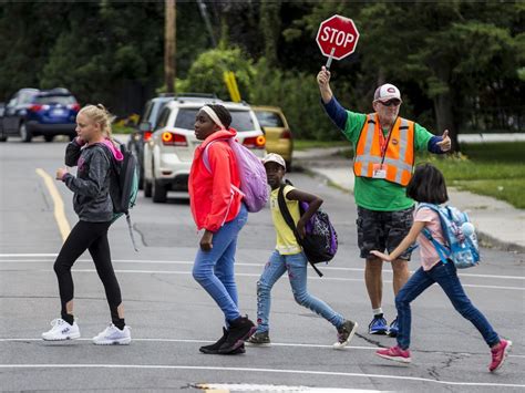 School crossing guards: All you need to know | National Post