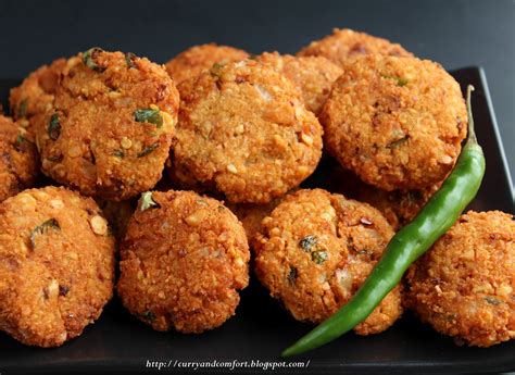 Kitchen Simmer: Chana Dhal Masala Vadai ( Deep Fried Lentil Snack)