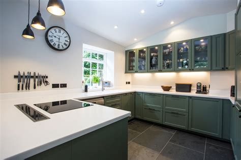 5 Advantages of White Kitchen Worktops - SurfaceCo