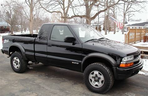 2000 Chevrolet S10 Zr2 - reviews, prices, ratings with various photos