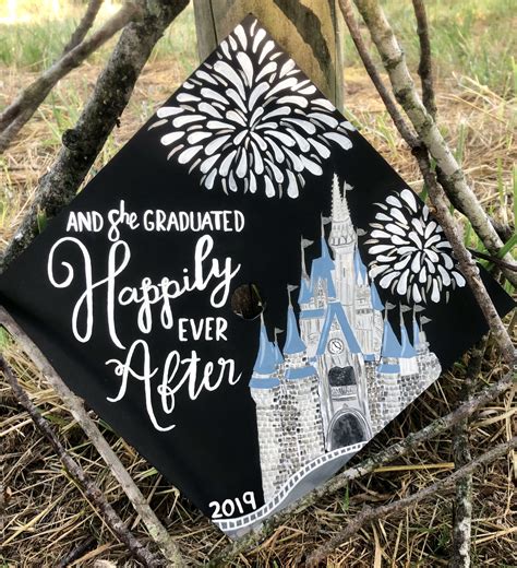 Custom Castle Inspired Grad/graduation Cap Painting - Etsy | College graduation cap decoration ...