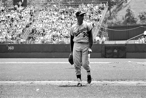 When 'Baseball's Most Attractive Bachelor' Pitched His First No-Hitter ...