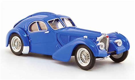 Diecast model cars Bugatti 57 1/18 AUTOart S Atlantic blue RHD 1938 avec Métal-Speichenfelgen ...