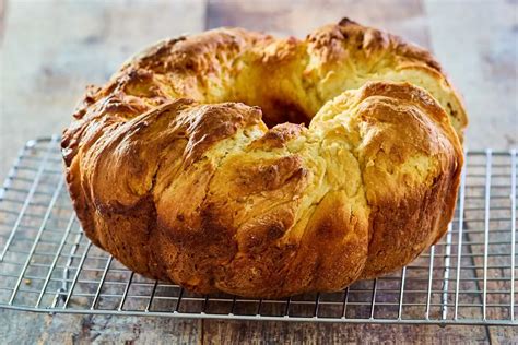 Cheese Babka Recipe (Polish Easter Bread) - Hostess At Heart