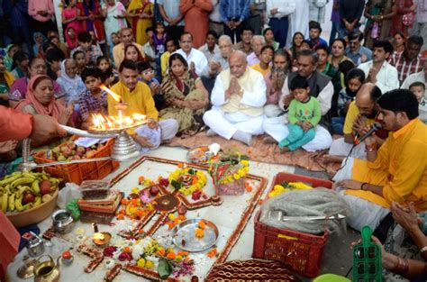 Pictures, Legends and Rituals of Govardhan Puja 2018