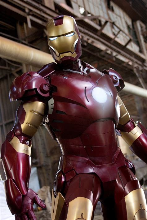 An Iron-Man Suit Worth ₹2.6 Crore Was Just Stolen From A Storage ...