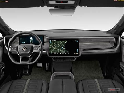 Rivian R1T Interior