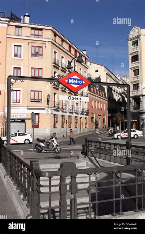 Opera Metro Station, Madrid, Spain Stock Photo - Alamy