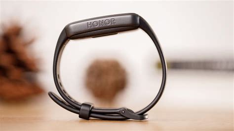 Honor Band 6 Review: A Bigger & Better Fitness Tracker - Tech Advisor