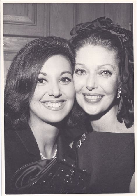 Marlo Thomas with her godmother Loretta Young | Loretta young, Marlo thomas, Classic hollywood