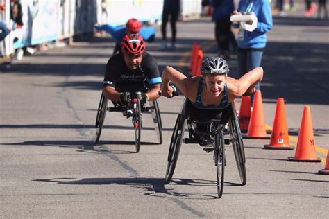 Grandma's Marathon wheelchair champions break course records - Duluth ...