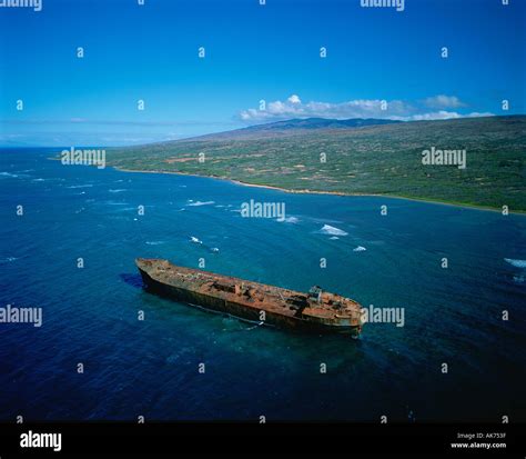 Shipwreck Beach Lanai Hawaii USA Stock Photo - Alamy