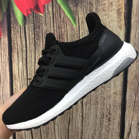 Giày Adidas ULTRABOOST 4.0 đen