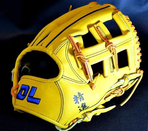 Hot sale!Professional Yellow color 12" cowhide leather baseball gloves softball infielder gloves ...