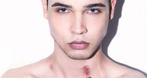 How to Cover Up a Hickey with Makeup [Expert Tips] 2023