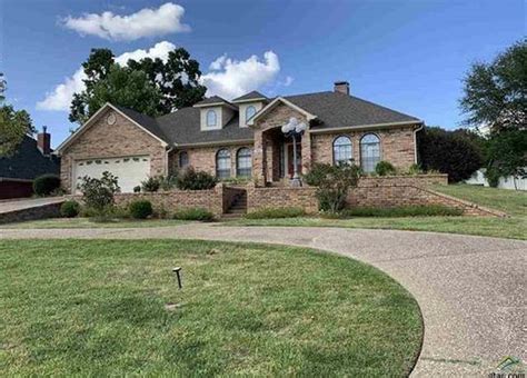 Chandler Homes for Sale: Chandler, TX Real Estate | Redfin