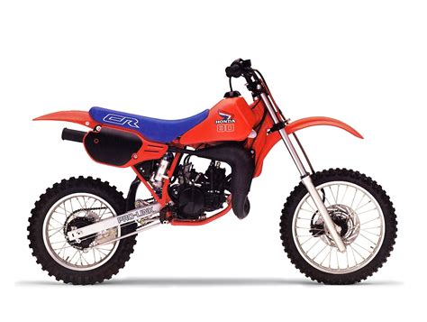 Classic Steel on the 1986 Honda CR80R is up for your reading pleasure ...