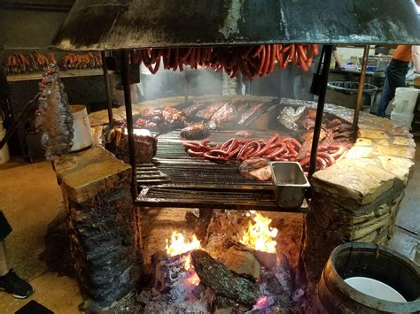 The Original Salt Lick, Driftwood, Feb. 2020 : r/texas