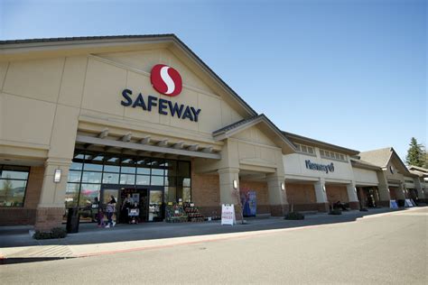 Safeway’s new owner not afraid to make changes | The Columbian