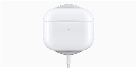 How Fast Do AirPods Charge & How Long Does A Full Charge Take?