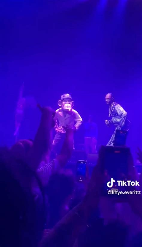 Snoop Dogg sparks backlash after slapping a dancer’s bum on stage