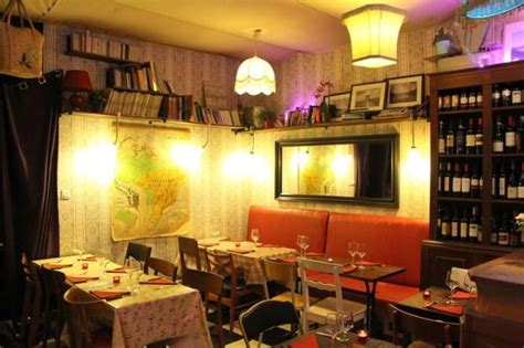 The 7 Best Restaurants In Montmartre, Paris | Montmartre, Arts and ...