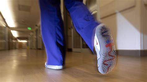 Nike giving free shoes to healthcare workers | WSET