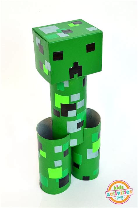 Toilet Roll Creeper - Minecraft Crafts - Kids Activities Blog