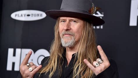 Alice In Chain's Jerry Cantrell Has Completed His New Solo Album | iHeart