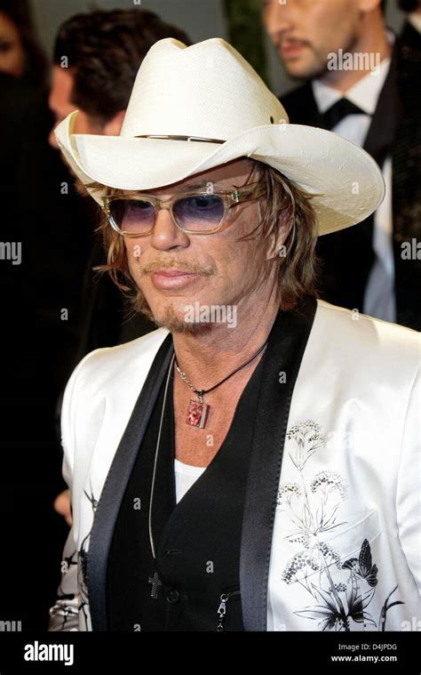 Actor Mickey Rourke arrives at the Vanity Fair Oscar Party at Sunset ...