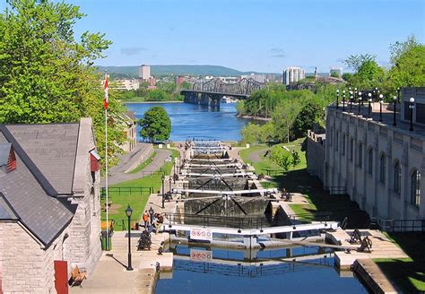 Exploring the Historic Rideau Canal in Ottawa: 4 Top Things to Do ...