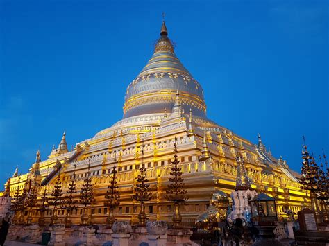 Exploring the Temples of Bagan, Myanmar - 4 days of Eating, Drinking, Staying and Playing in Bagan!