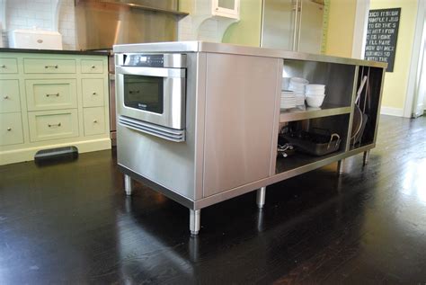 Stainless Kitchen Island / Stainless Steel kitchen Island with Shelf On Wheels ... - Choose from ...