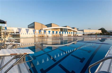 Home - Castaic Aquatic Center