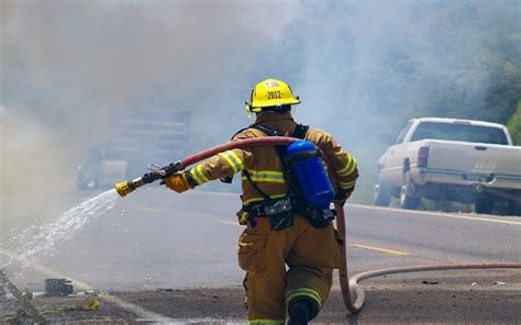 Fire Destroys School Bus; No Injuries - AM 1050 WLIP