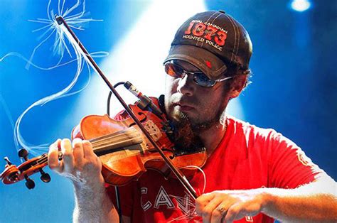 April 8: Ashley MacIsaac – Folk Harbour