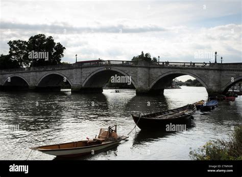 Richmond Bridge - London, England Stock Photo - Alamy