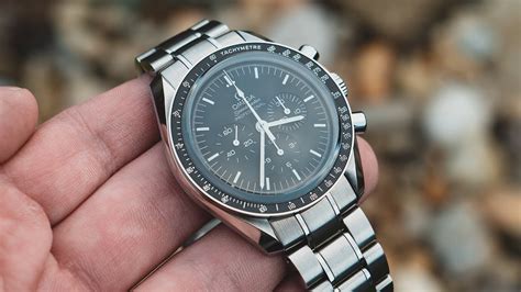 Omega Speedmaster Professional Moonwatch Review 2018 - YouTube